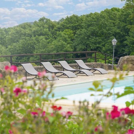 Villa Elisa - Private Pool & Airco Near Reschio Castle Lugnano Εξωτερικό φωτογραφία