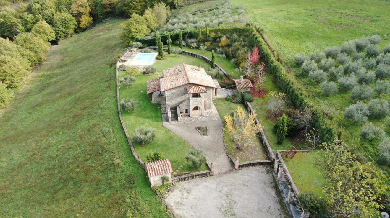 Villa Elisa - Private Pool & Airco Near Reschio Castle Lugnano Εξωτερικό φωτογραφία